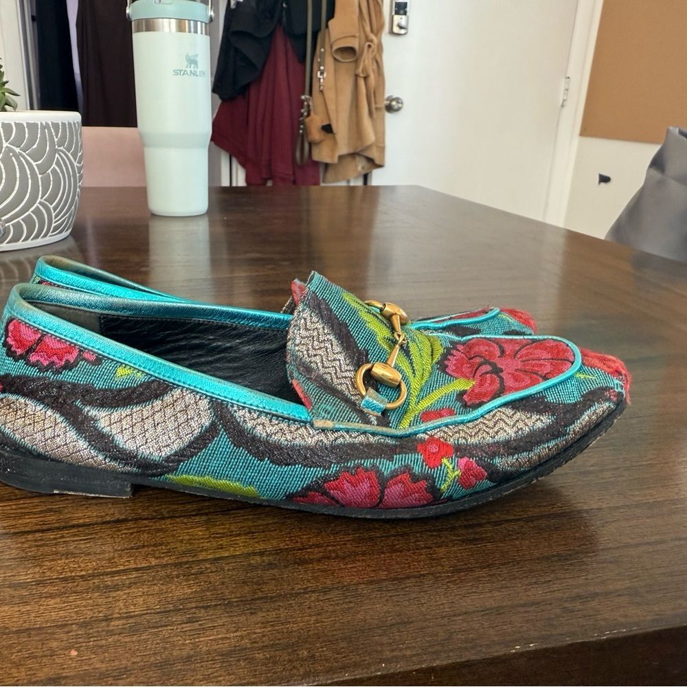 Gucci Jordaan Floral Embroidered Loafers - Multicolor size 35.5 - Picture 4 of 7